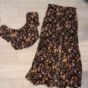 American Eagle 2 piece skirt set